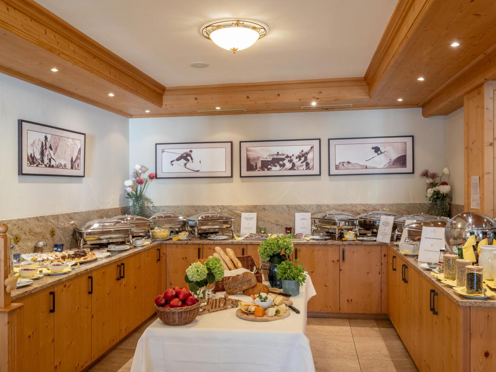 Alpen Glueck Hotel Kirchberger Hof Kirchberg in Tirol Dış mekan fotoğraf