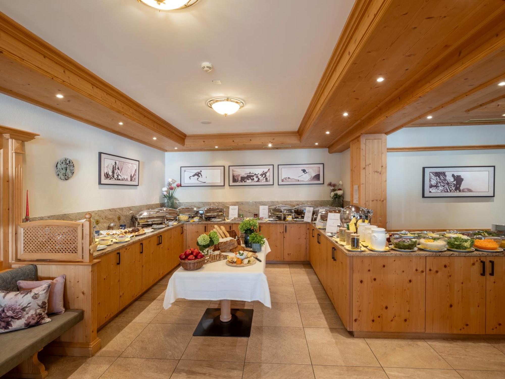 Alpen Glueck Hotel Kirchberger Hof Kirchberg in Tirol Dış mekan fotoğraf