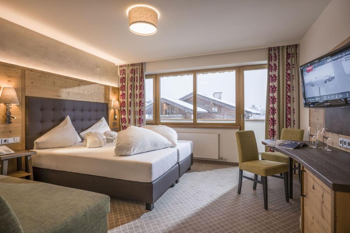 Alpen Glueck Hotel Kirchberger Hof Kirchberg in Tirol Dış mekan fotoğraf
